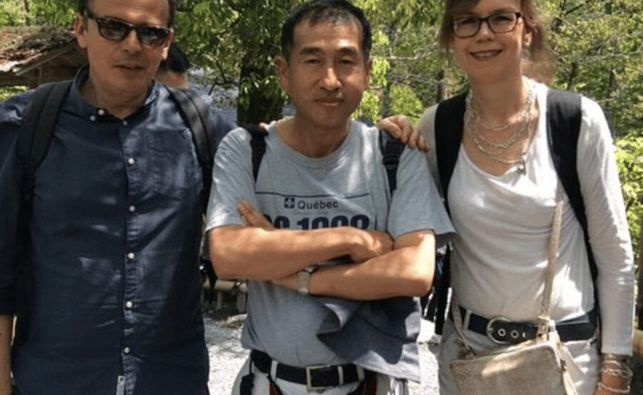 Kyoto : Private Custom Walking Tour With A Local Guide - How guides help with food, museums, and your next day