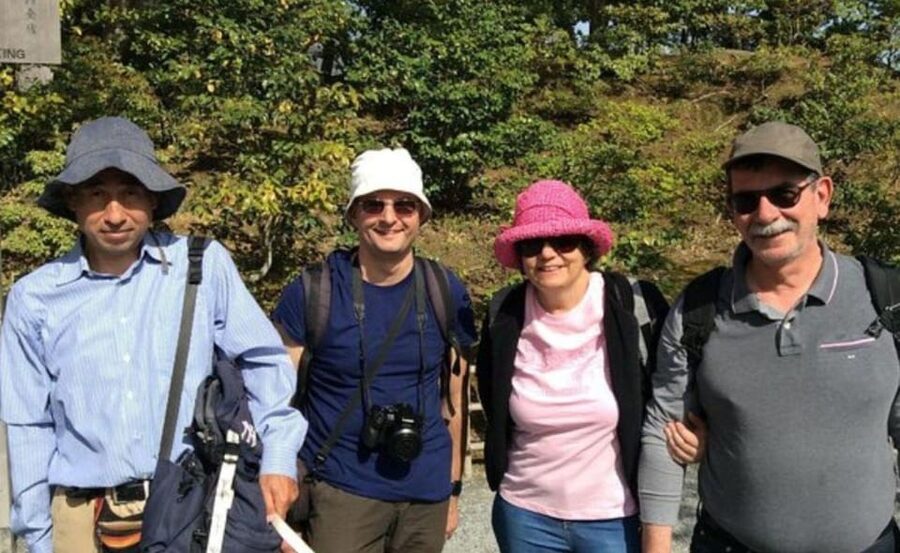 Kyoto : Private Custom Walking Tour With A Local Guide - Custom routes: choose temples, gardens, historic streets, or a museum