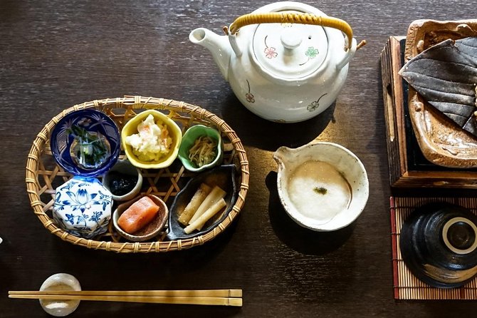 Kyoto Private Food Tours with a Local Foodie: 100% Personalized - Nishiki Market: Kyoto street food, with real timing rules