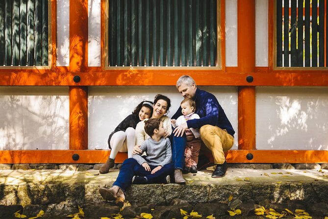 Kyoto Private Photoshoot Experience with a Professional Photographer - Why a Kyoto private photo shoot works better than selfies