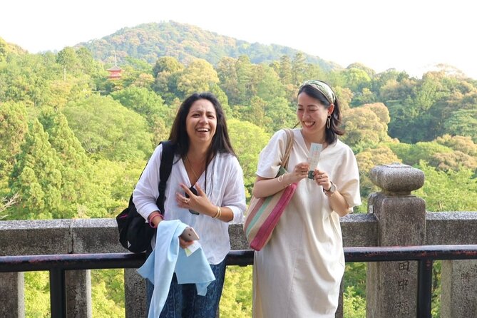Kyoto Private Tour: 1350 Years of History, Hotspots & Hidden Gems - Food, Etiquette, and How a Guide Helps You Read Kyoto