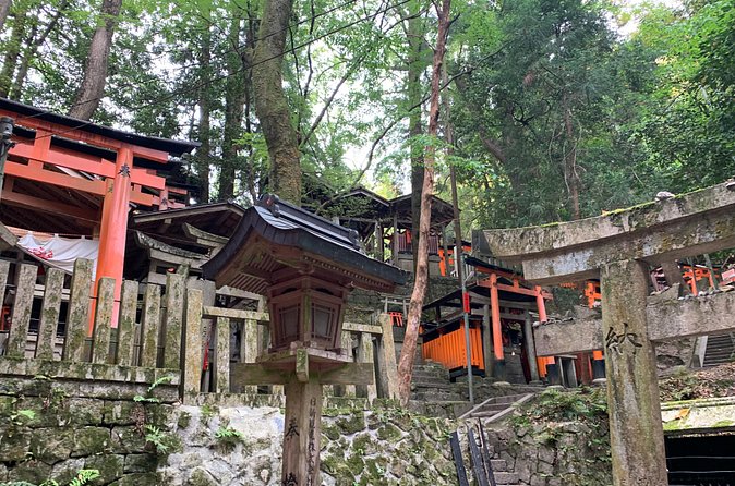 Kyoto private tour (Shore excursion available from Osaka or Kobe port) - Sanjūsangendō: a long hall of 1001 statues