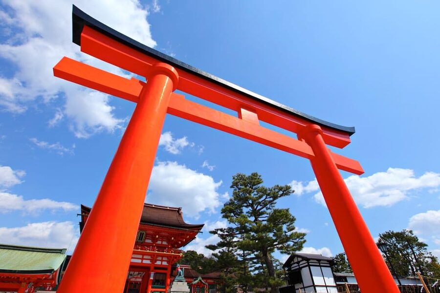 Kyoto: Private tour with Kyoto's licensed guide. Spanish - Fushimi Inari Taisha: The Torii Walk That Changes Your Perspective