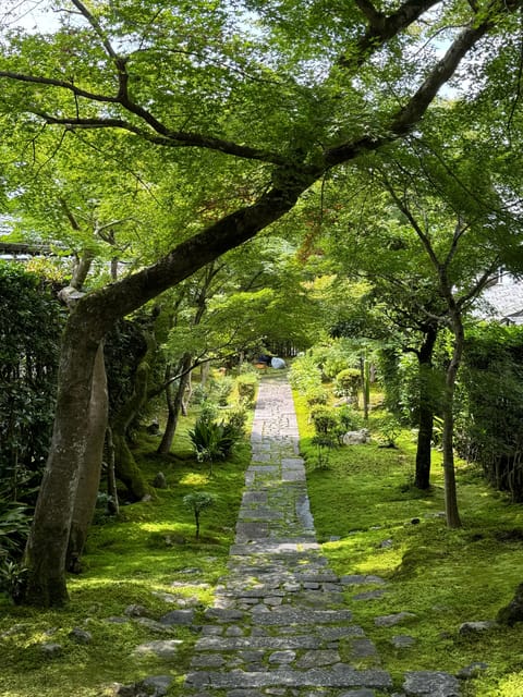 Kyoto: Ryōan-ji, Greatest Zen Garden Guided Tour in 90 Min. - Quick practical tips for your visit