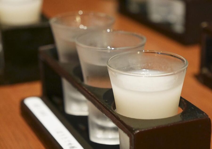 Kyoto Sake Brewery Tour - Getting there smoothly: meeting point in Fushimi