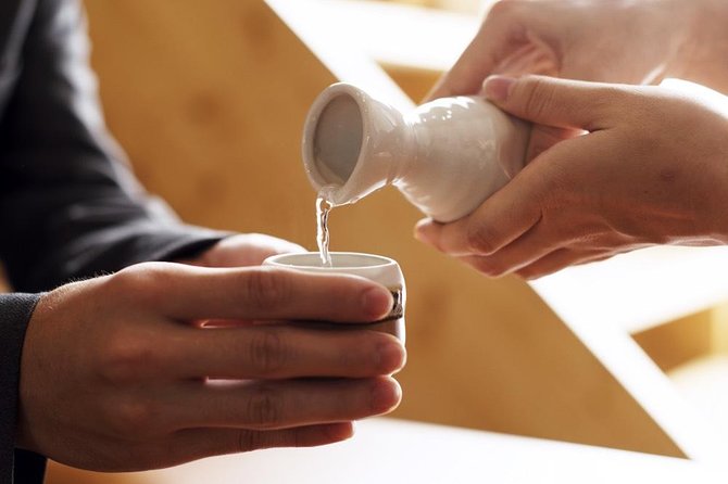 Kyoto Sake Brewery Tour with Lunch - Price and logistics: is $227 worth it for 3 hours?
