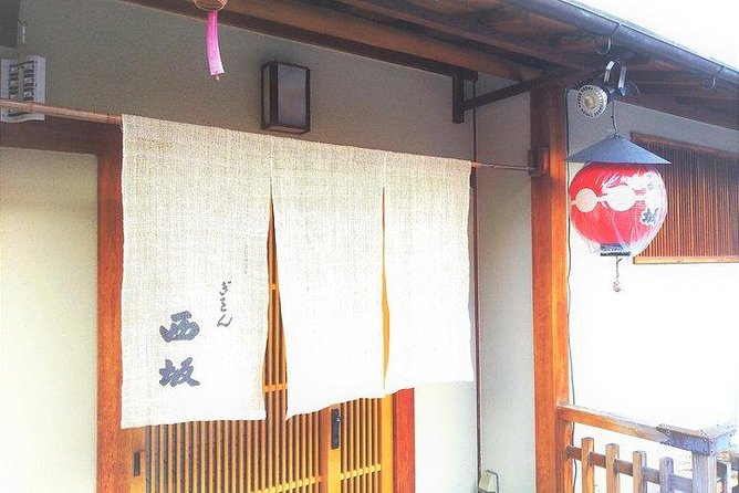 Kyoto Samurai and Geisha Town Private Walking Tour - How the route turns Kyoto’s timeline into a storyline