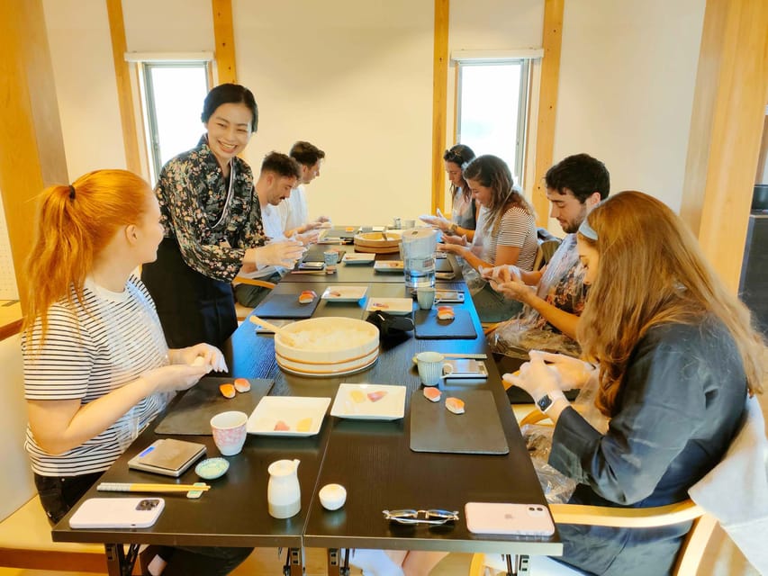 Kyoto: Small-Group Authentic Sushi Making Workshop - Maki Roll Practice, Rolling Without Panic