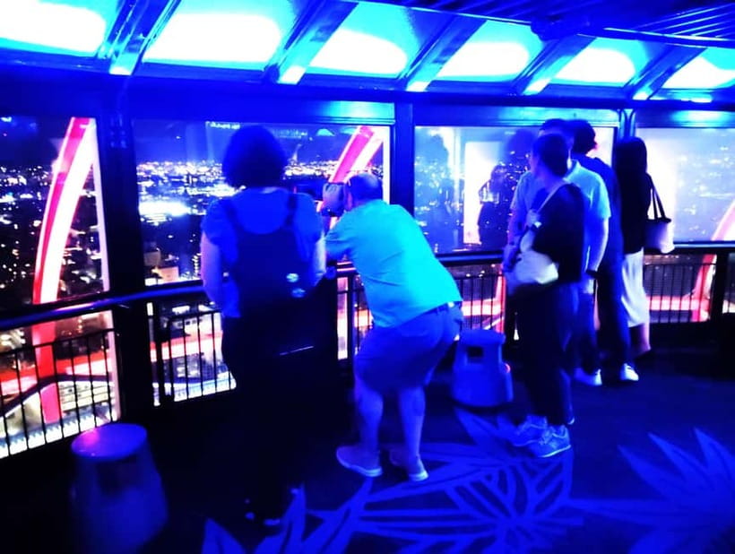 Kyoto: Station and Tower Night Tour with Light Show - Meeting at the Rashōmon Gate replica, then straight into the night