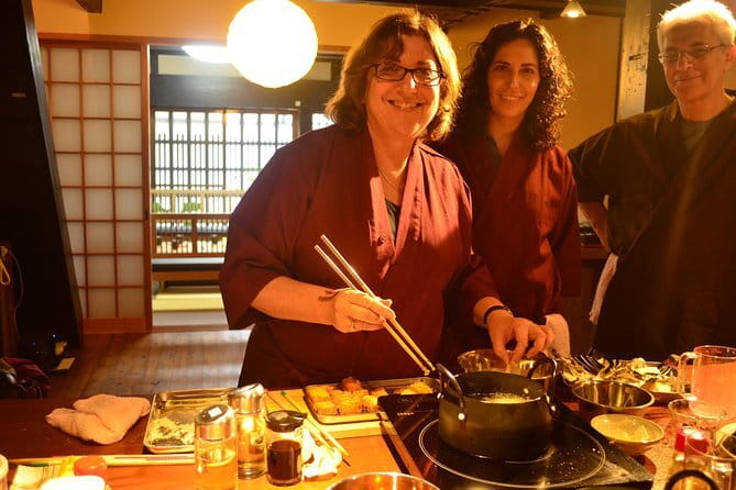 Kyoto Sushi & Takoyaki Cooking Class near Gion and Kiyomizu-dera! - Lunch plus drinks plus dessert, all included in one compact session