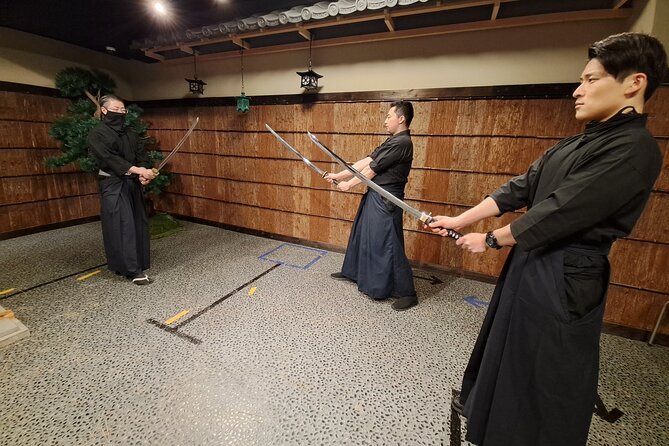 Kyoto Sword Experience - includes Museum Ticket/Ninja Experience - Ninja Star Throwing and Photo Time in Armor