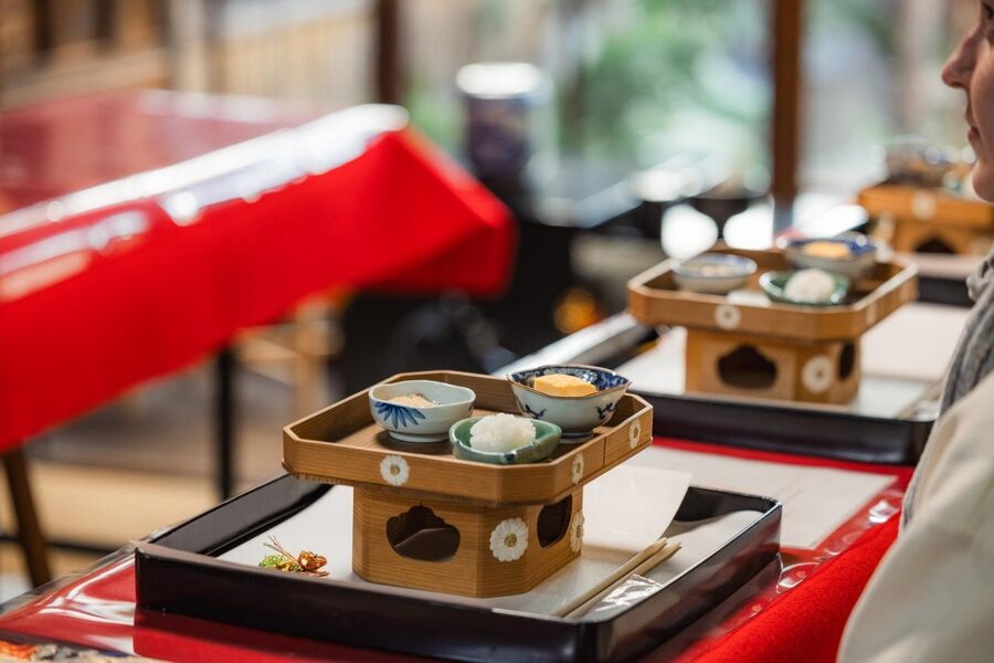 Kyoto: Table-Style Tea Ceremony at a Kyo-Machiya - Tea ceremony manners taught the practical way