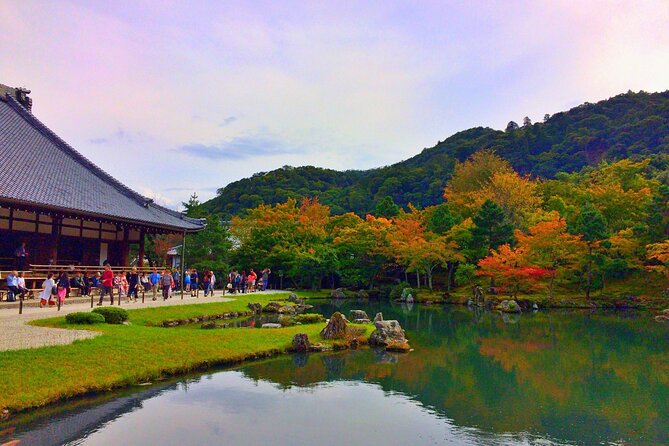 Kyoto top must-see Golden pavilion and Bamboo forest half-day Private tour - Jojakkoji: the quieter temple pause that changes the mood