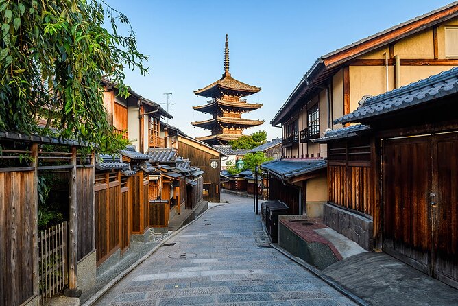 Kyoto tour with English Speaking Chauffeur - The timing: 9 to 11 hours, plus pickup and drop-off reality