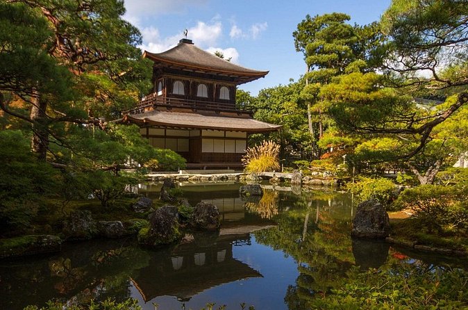 Kyoto tour with English Speaking Chauffeur - Gion: a historic district walk that fits well between temples