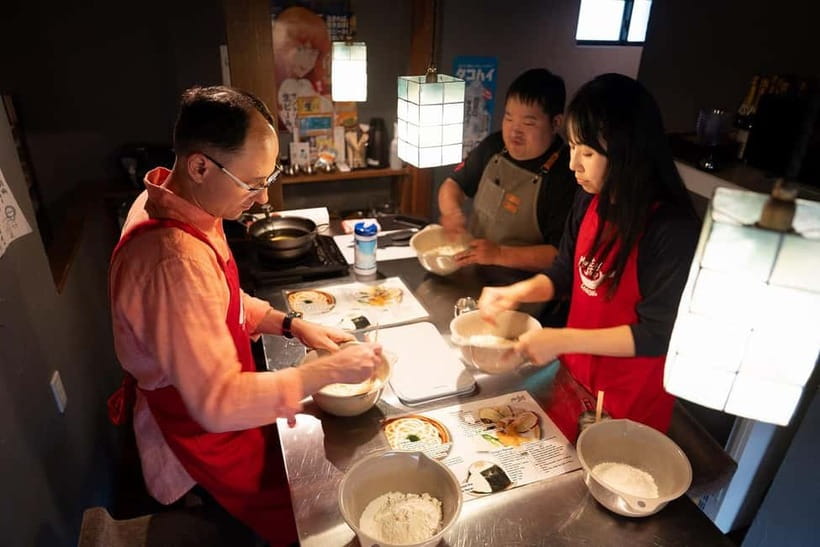 Kyoto Udon & Tempura Cooking Class with Professional Chefs - What You Eat: Udon, Inari Sushi, Tempura, Plus Mini Sake