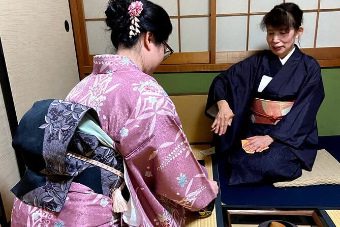 Kyoto Walking Tour with Kimono Rental Lunch and Tea Ceremony - Why this Kyoto day feels efficient (10:30 start, 8 hours on foot)