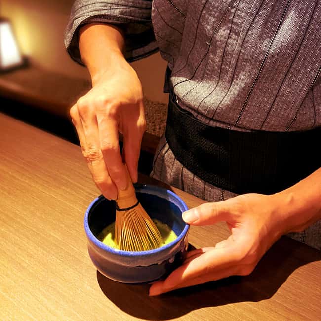 Kyoto: Wazuma Magic Show & Tea Ceremony - What Wazuma is, and why this version feels special