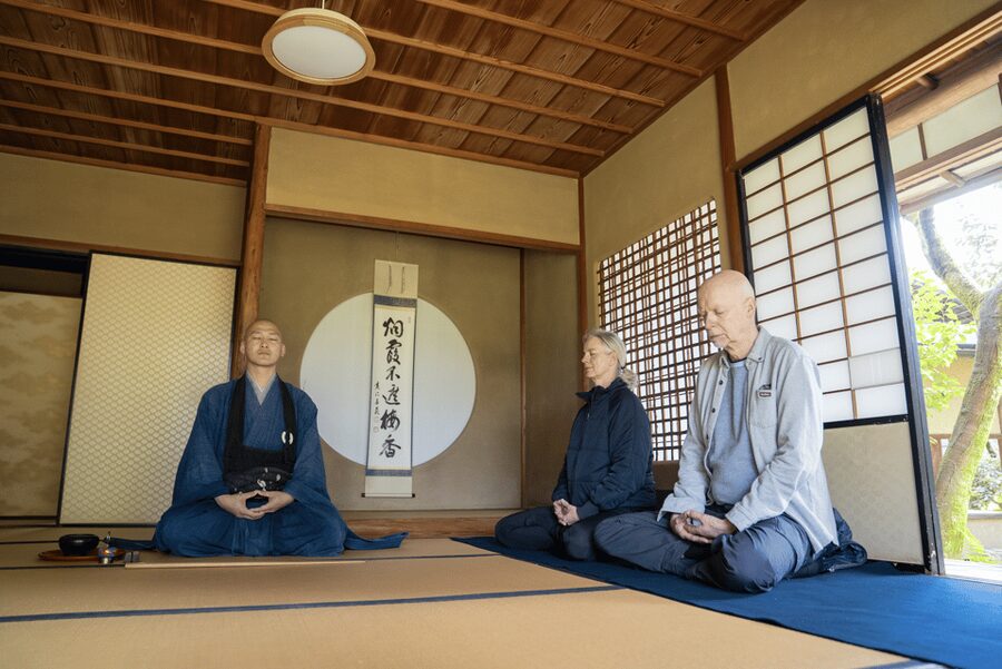 Kyoto: Zen Meditation at a Private Temple with a Monk - Quick hits