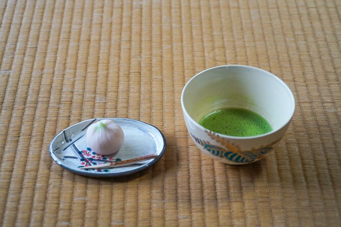 Kyoto Zen Meditation & Garden Tour at a Zen Temple with Lunch - Zazen with a monk: what the session feels like and the etiquette rules