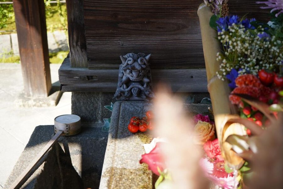 Let's make only one original onigawara in the world!! - Should You Book This Onigawara Experience?