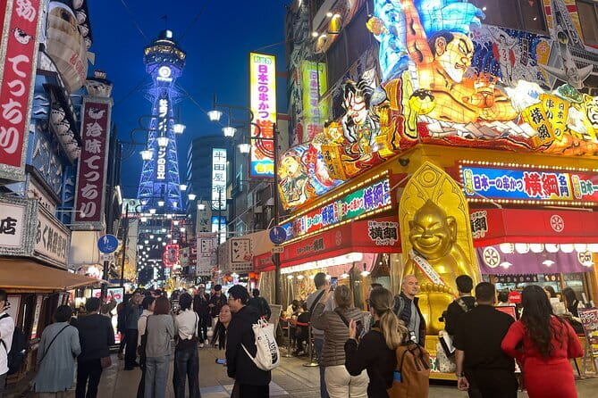 Luxury Classic Kyoto Day Tour - Private Customized Car Tour - Yasaka Shrine: a Kyoto east-side landmark tied to Gion Matsuri