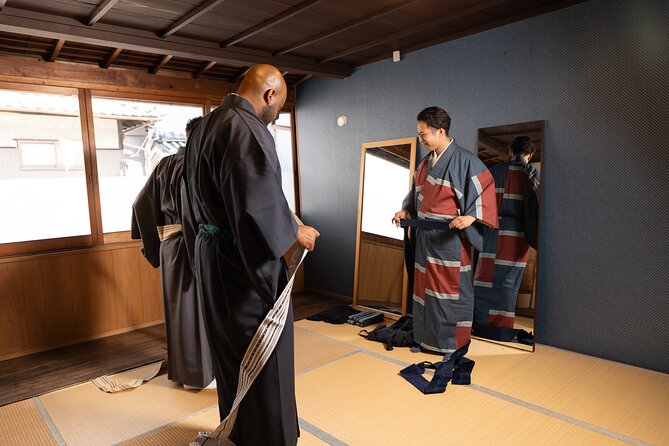 Men's Kimono Lesson and Shopping in Kyoto - Questions and practical coaching, not a script