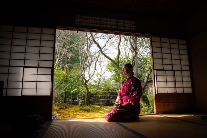 Nara Day Trip from Kyoto with a Licensed Guide - Stop 2: Nara Park, deer feeding, and temple sight lines