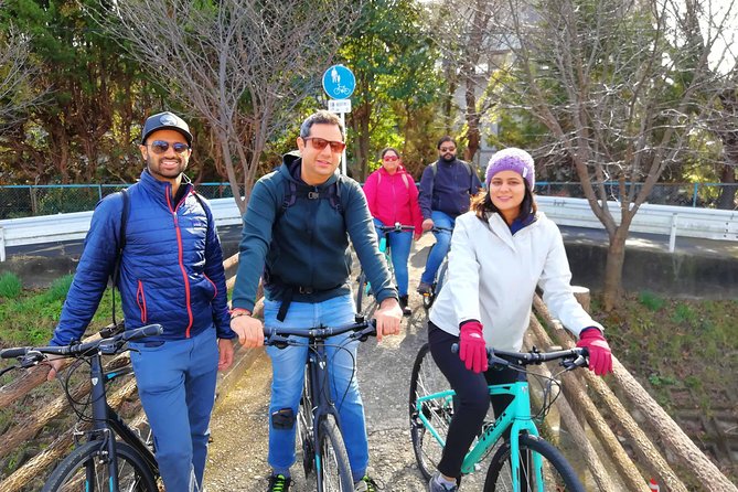 Nara - Private Family Bike Tour - Stop 1: Nara Park for animals and an easy start