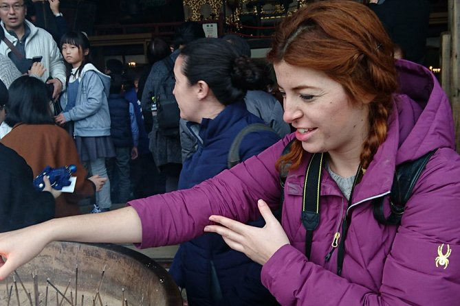Nara Todaiji Lazy Bird Walking Tour - Kasuga Grand Shrine forest stroll: lanterns, vermillion, and calm pacing