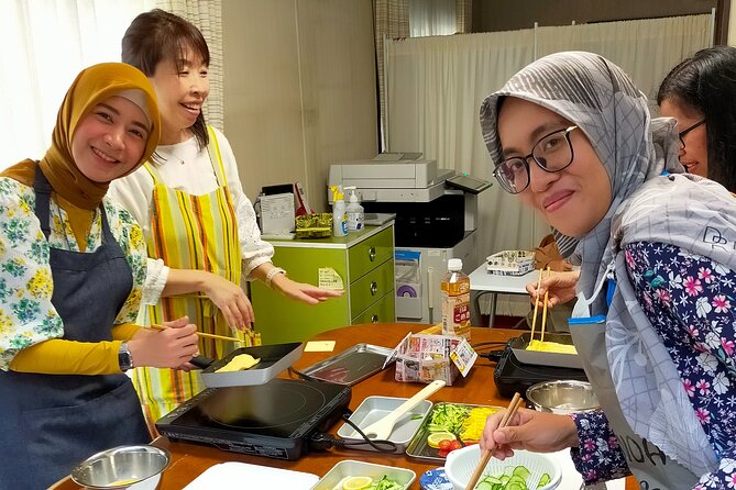 Near Fushimiinari: Kyoto Home Cooking Class & Supermarket tour - Lunch Like You Mean It: Tatami Room, Shared Meal, Recipes to Take Home