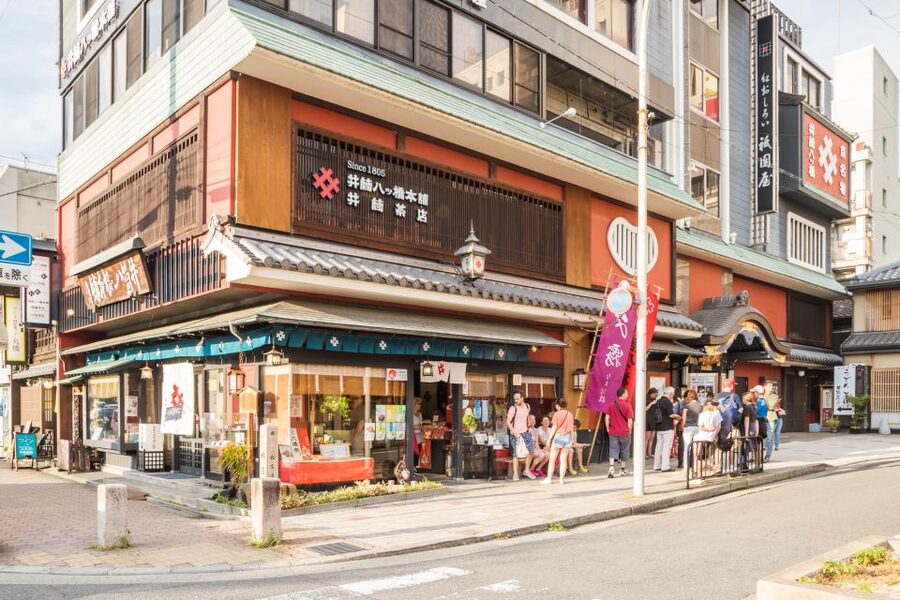 Night Walk in Gion: Kyoto's Geisha District - What you actually learn: geiko and maiko culture, kimono, hair, and rules