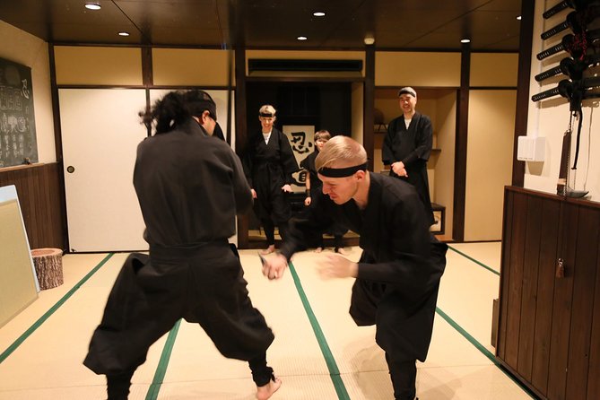 Ninja 2-hour Hands-on Lesson by Japanese master in Kyoto -Medium - Training With Ninja Swords, Kunai, and Target Practice