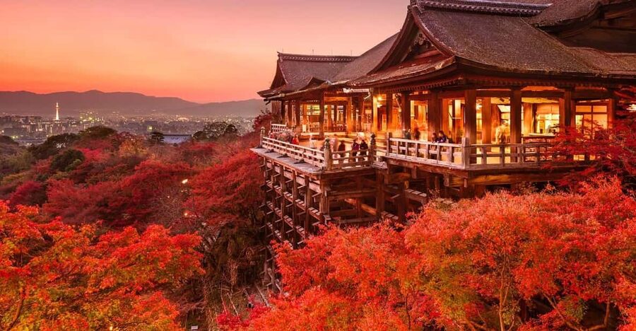 One Day Private Customized Self-Guided Tour in Kyoto - Kiyomizu-dera and the slopes: walking time beats rushing