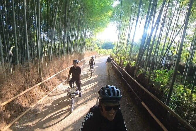 ONLY YOU in the Bamboo Forest! 4 hours E-bike tour with a local - Why an Arashiyama e-bike tour is the smart way to do it