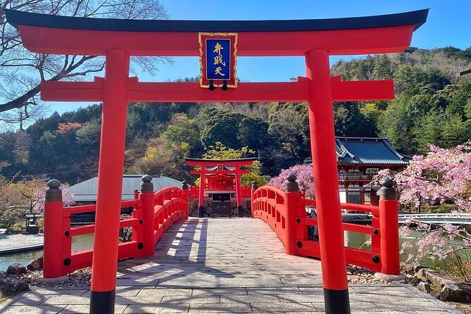Osaka / Kyoto: Katsuoji, Arashiyama & Kinkaku-ji One Day Tour - Kimono Forest and Rilakkuma Tea House: the fun pause in the middle