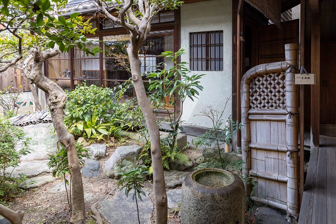 Otsu-e Folk Art Workshop & Local Culture Walk Near Kyoto - Ichie Wado painting time: Lucky Oni Bell or Three Wise Monkeys
