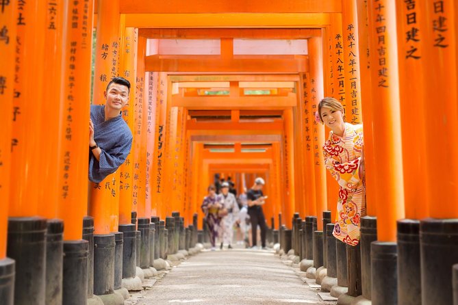 Photo Shoot with a Private Vacation Photographer in KYOTO, JAPAN - Price and value: $288.88 for up to 10 people