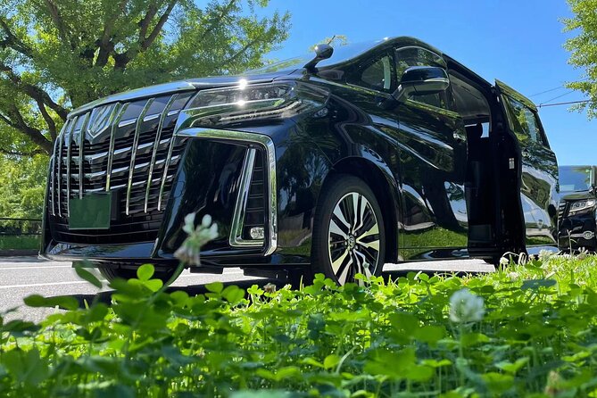 Private arrival transfer from Osaka Itami International airport to Kyoto City - The 90-Minute Wait Time That Saves Your Arrival Day