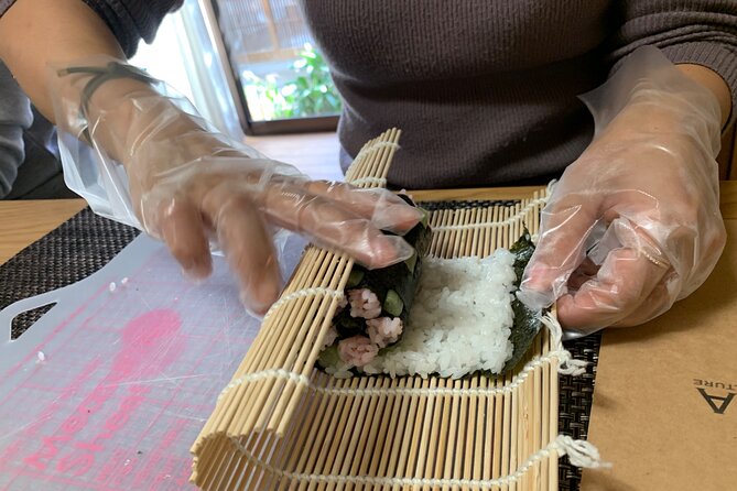 Private Art Sushi Roll Class in Kyoto - How the Peach Flower Kazarimaki Roll Works in One Hour