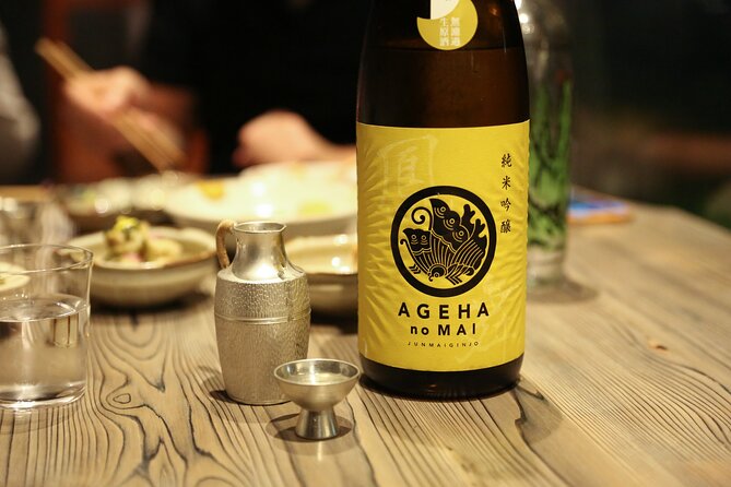 Private Food & Sake Tour in Central Kyoto with Sake Sommelier - What happens on the tasting side, before the food and social time