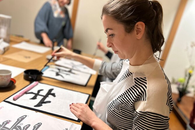 Private Japanese Calligraphy in Kyoto – Learn Shodō with a Master - Tatami Socks and Timing Rules You Must Respect