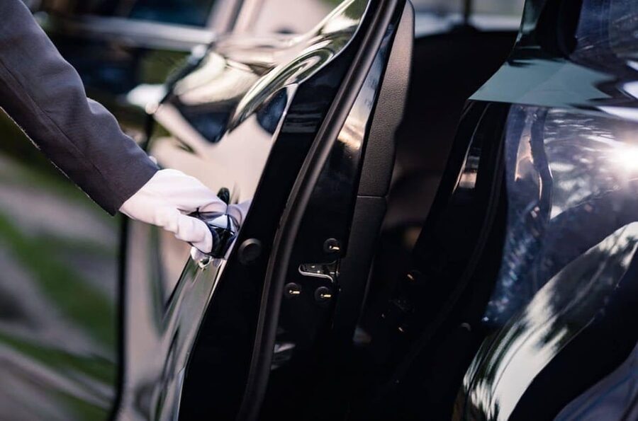 Private tour to Osaka&Kyoto&Nara(Pickup location selectable) - What your private car cost really covers