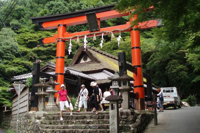 Private Walking Tour in Bamboo Forest & Hidden Spots in Arashiyama - Saga Toriimoto Traditional Buildings Preservation Area and the Atago highway link