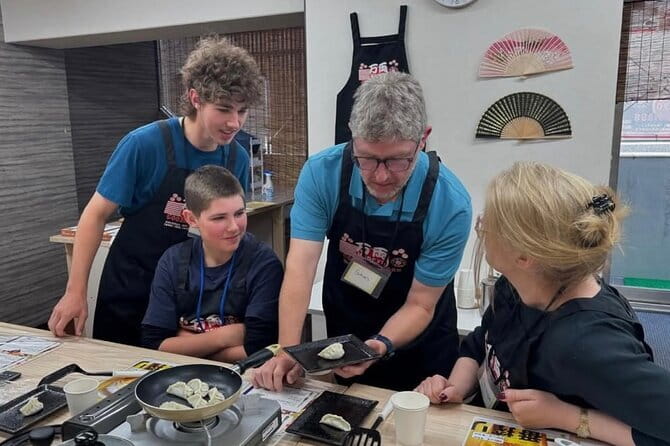 Ramen Gyoza Onigiri Japanese Cooking Class in Kyoto - Where This Kyoto Class Fits, and Why It Works
