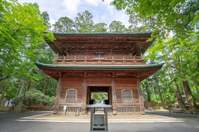 Sacred Peak and Scenic View Hieizan Enryaku ji and Hiyoshi Shrine - Getting there from Starbucks Kyoto Tower Sando