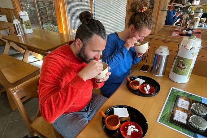 Slow Cycling Tour at Uji's Matcha Green Tea Fields and Heritage - Kōshōji Temple and the Kotosaka slope: stone walls and Zen calm