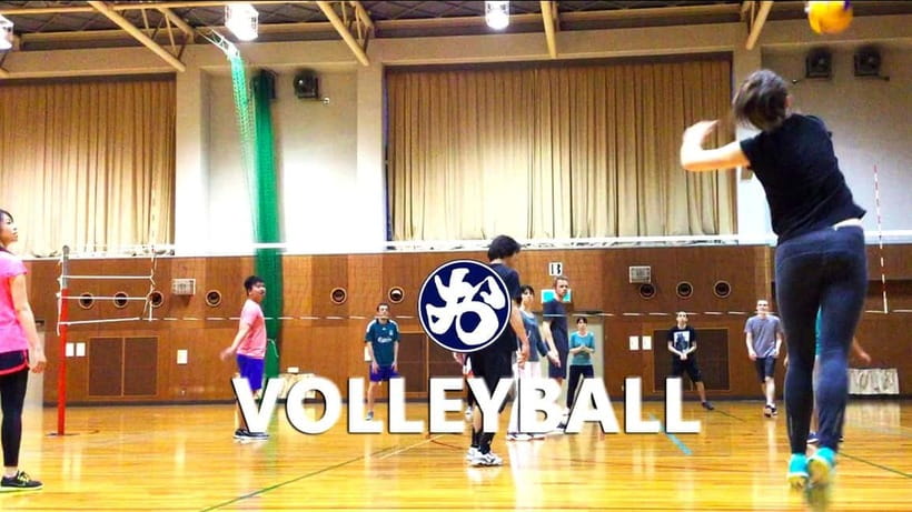 Volleyball in Osaka, Kobe & Kyoto with locals! - Coaching style, language, and what skill levels should expect