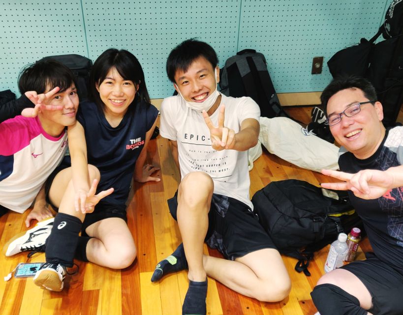 Volleyball in Osaka, Kobe & Kyoto with locals! - Meeting locals, meeting friends, and the real social payoff